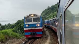 [Tàu tết 2024] D19E-905 kéo tàu SE10 (10:34 7.2.2024)