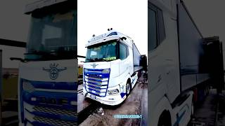 LUBANA WASH clean the DAF by team TIOZZO