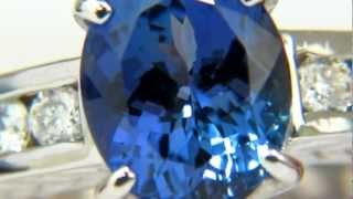 Avis Diamond: Tanzanite diamond ring