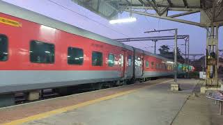 Thiruvananthapuram Central Hazrat Nizamuddin Rajdhani Express skips Aluva