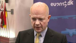 William Hague welcomes strengthened Iran sanctions