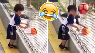 COMEDY FOOTBALL & FUNNIEST FAILS #3 (TRY NOT TO LAUGH)