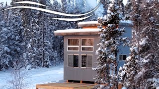 The Hidden Cabin. Winter Construction