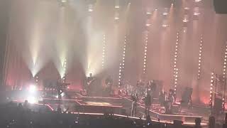 Jenifer / Au soleil / live Paris mars 2023