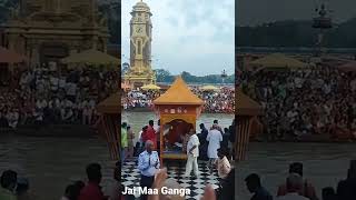 Ganga Maa Aarti live from Har Ki Pauri Haridwar Uttarakhand. Please follow my page Indiaondugdug