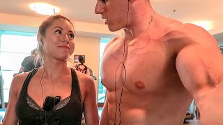 When Women Check Out Guys At The Gym