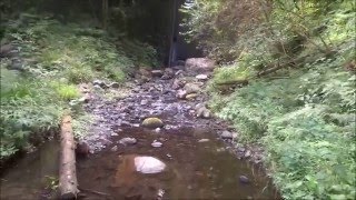 山道　橋の無い川渡り　洗い越し　石畳