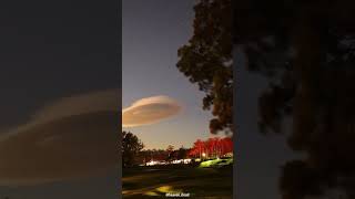 A stunning time lapse of a lenticular cloud 💜