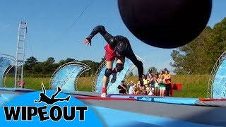 Not quite right 😅🤔 | Total Wipeout Official | Full Episode