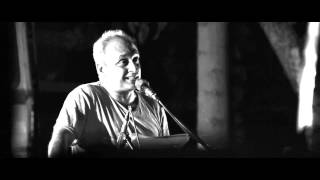 Faiz poem By Piyush Mishra in Solidarity With FTII Strike.