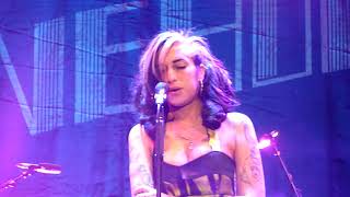 Amy Winehouse -  Just Friends [last concert, Belgrade - June 18th 2011] ORIGINAL RE-UPLOADED.
