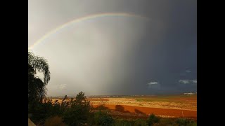 מסלון ביתנו בגן נר: שבת שמשית וחורפית, סוערת ושלווה A rainy-sunny-stormy day at home in Gan Ner