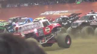 (MonsterJamShows 2013 Reupload) Monster Jam Syracuse 2013 Highlights