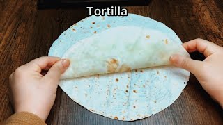 tortilla egg.Just pour the eggs over the tortilla and the result is amazing! Simple and delicious