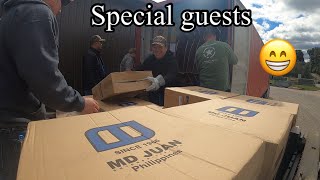 We have help unloading an 40’ container of @mdjuanjeepparts from some very special people