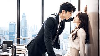 Reborn, I lived for myself and unexpectedly tamed my dangerous CEO boss; he fell hard for me!