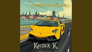 Vi kører væk fra Byen