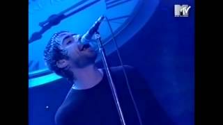 Oasis - Champagne Supernova (Live) [Music Video]