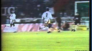 1989 (October 18) Paris St-Germain (France) 0-Juventus (italy) 1 (UEFA Cup).mpg