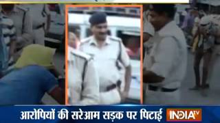 Indore: Police Thrash and Parade Local Criminals - India TV