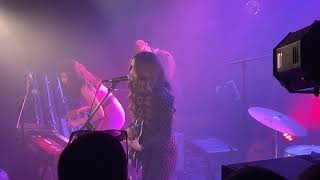 Kitty Daisy & Lewis Honolulu rock a roll - La Maroquinerie live Paris 2023