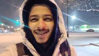 First Snow-Fall Experience In Canada ❄️ | Happy Sunday | International Students Life | #shorts