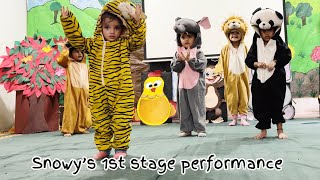 Snowy’s 1st ever stage performance! 😍 | आमच्या घरी आले वाघोबा!🐯| ​⁠@PriyankaPrakashh