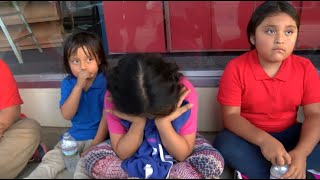 Children of undocumented immigrants arrested in Mississippi rely on strangers for food and shelter