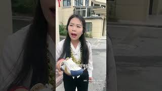 【家里蹲校草】 这个老同学如此的目中无人嚣张跋扈，同学关系断了也罢！#正能量短剧 #农村正能量 #助人为乐 #人间温暖 #家庭矛盾 #正能量 #剧情反转 #好人有好报 #感动 #亲情 #传递温暖