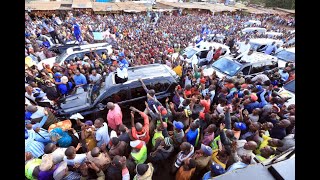 RUTO AND KENYANS IN SHOCK AS MILLIONS OF KENYANS COMES OUT TO WELCOME KALONZO IN KAKAMEGA