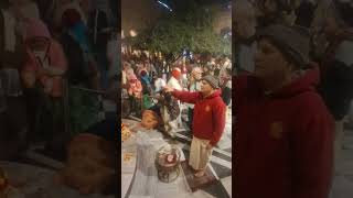 श्रील प्रभुपाद ने वेद का सार सिद्धांत को दुनियां को दिया इसी कारण से उनका नाम भक्ति वेदान्त हुआ!