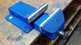 Do it yourself vise. How to make a vise.