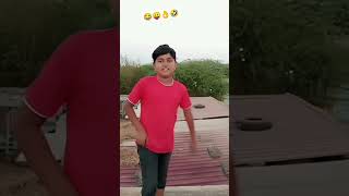 એક્ટિવા ચલાવતી છોકરીઓ🤣😂🤣#viral #trending #comedy #funny #youtubeshorts