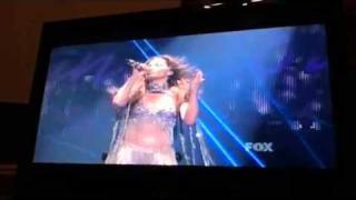 Jennifer Lopez & Pitbull - On the Floor (American Idol Performance 2011)