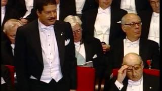 Ahmed Zewail receives his Nobel Prize