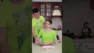 How Anya and Vova cook sandwiches #shorts by Tsuriki Show