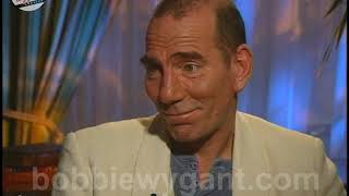 Pete Postlethwaite \