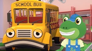 The School Bus Visits Gecko - Gecko's Garage | Buses For Kids | Educational Videos | Cartoon