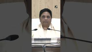 BSP Chief Mayawati holds meeting in Delhi