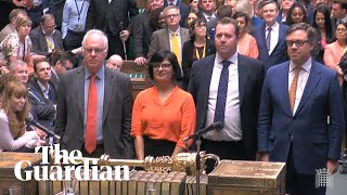 MPs approve amendment to make no-deal Brexit more difficult