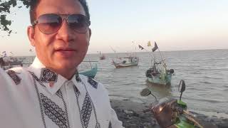 Pantai Indah Banyutowo Pati. Mbah Roso  .🙏🤠👍 ...🇮🇩👏