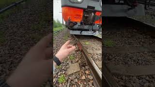 Поезд буксует 🚇 🙈 #железнаядорога #поезд #машинист #поезда #электровоз #дорога #эп2к #сапсан
