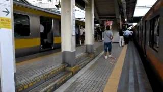 Inbound Chuo Line - Yotsuya and Ochanomizu - (110826-0910)