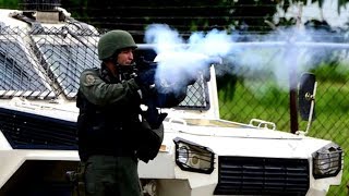 VENEZUELA CRISIS: SECURITY FORCES BLOCKED FOUR AID TRUCKS