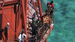 The lighthouse Cuban migrants climbed is not "dry la...