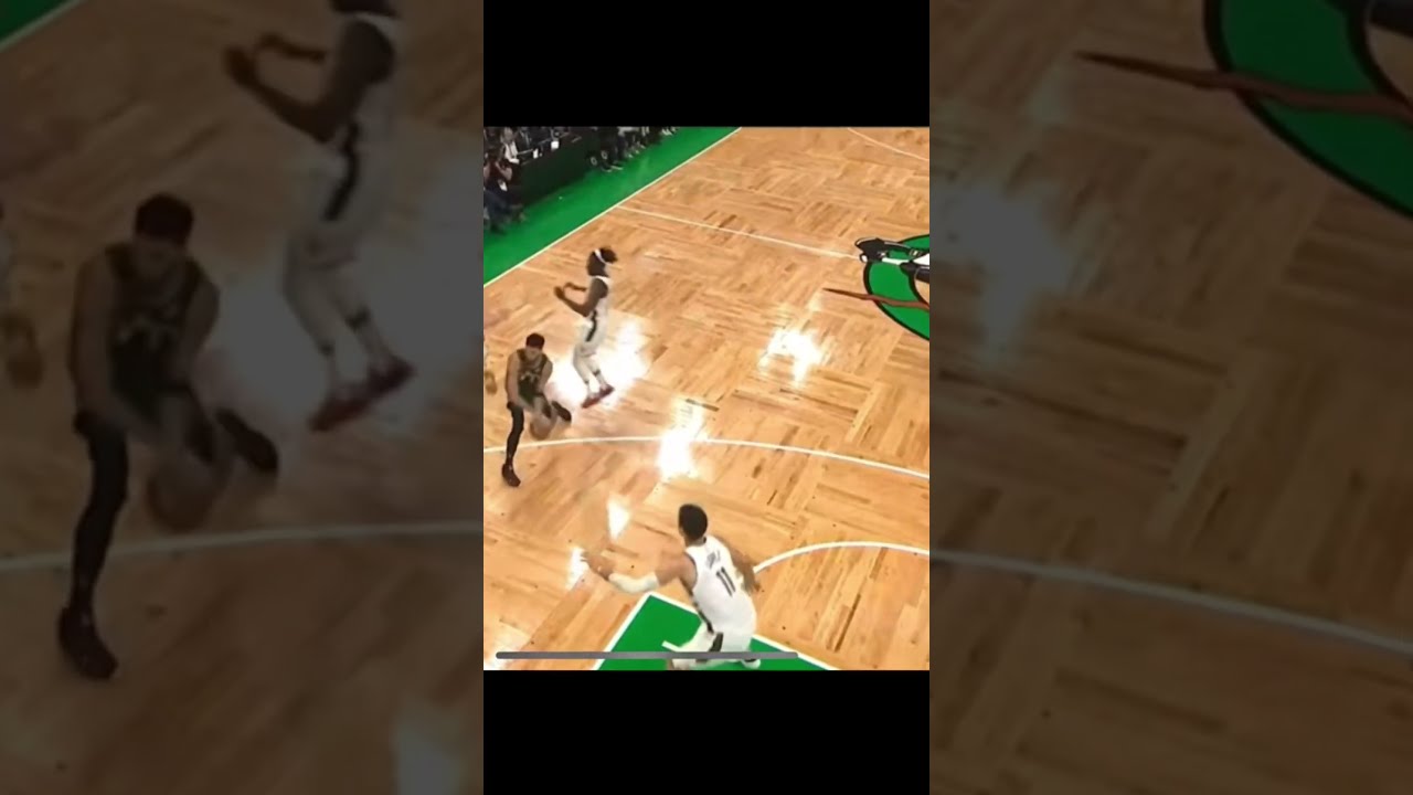 Jayson Tatum Dunk On Giannis #foryou #shorts#giannis #jaysontatum - YouTube