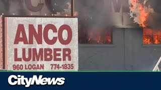 Fire engulfs Winnipeg lumber yard