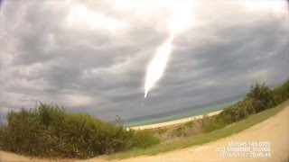 Dangerously Close Meteor Strikes Australian Beach