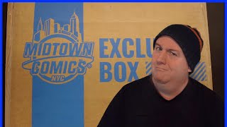 What's inside a Midtown Comics Mystery Box? | Justice League | Times Square NYC, May 2022