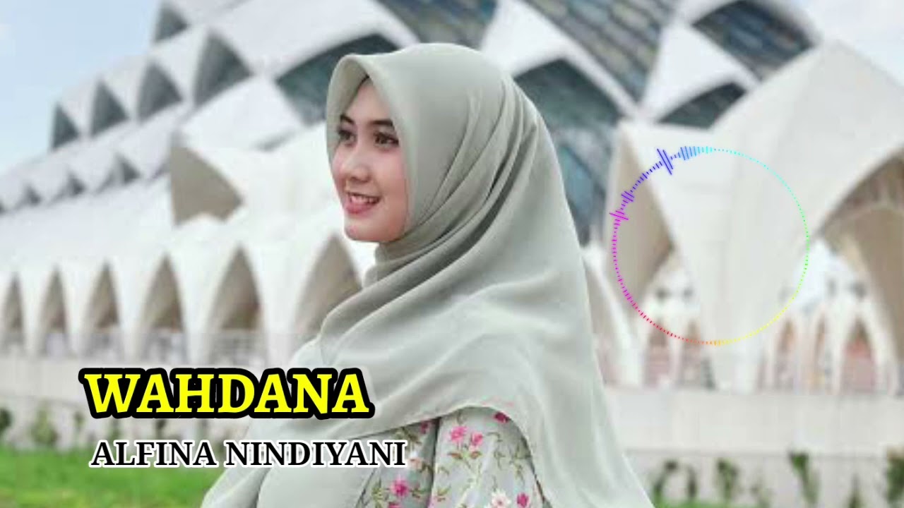 Wahdana Cover Alfina Nindiyani - YouTube